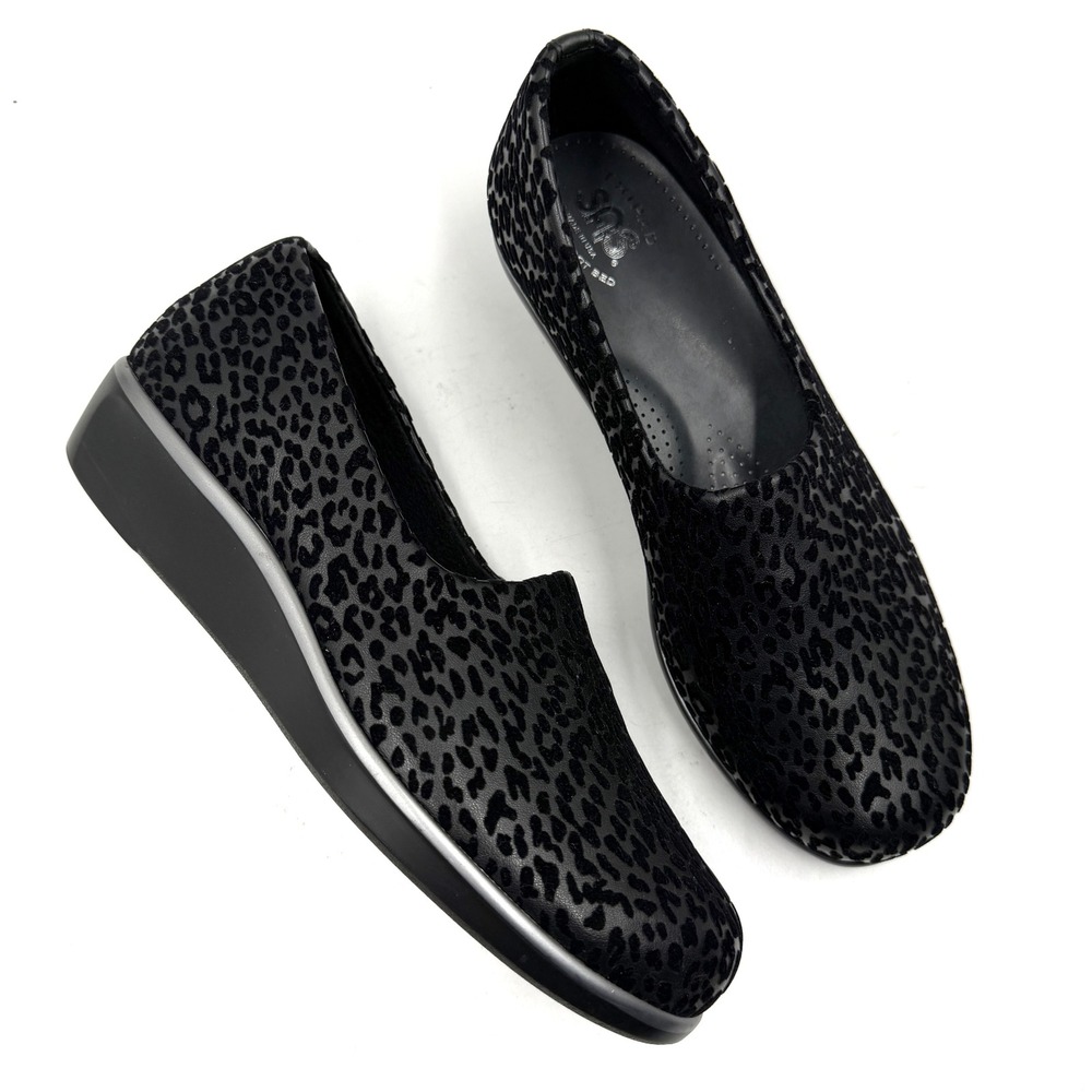 SAS Bliss Slip On Comfort Wedge Loafers Black Leopard Print Womens Sz 8.5 W
